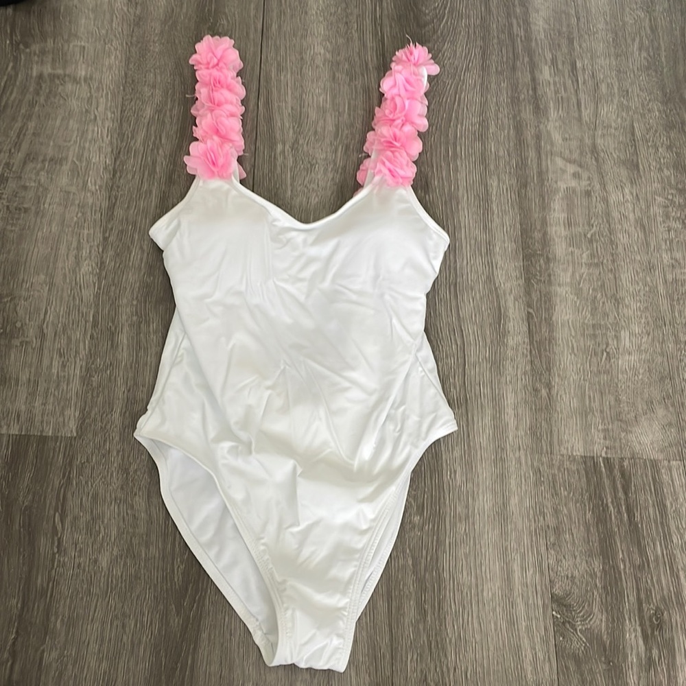 Once piece flower swim